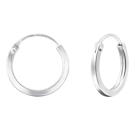 Auf dem Bild zu sehen sind Damen Ohrringe Creolen aus 925 Sterling Silver echt Silber mit Durchmesser 14mm