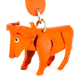 Auf dem Bild zu sehen ist ein Büffel aus Leder als...