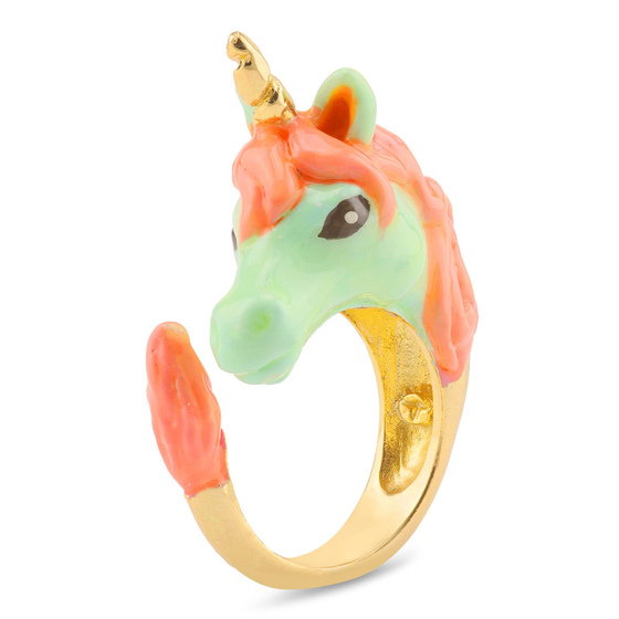 Auf dem Bild zu sehen sind Damen Ringe mit Einhorn aus Messing Gold plattiert mit Emaille handbemalt