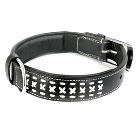 Auf dem Bild ist ein Hundehalsband aus Leder schwarz...