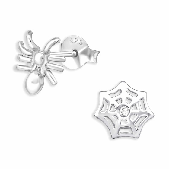 Auf dem Bild zu sehen sind Spinne mit Spinnennetz Ohrringe aus 925 Silber