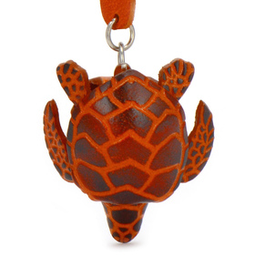 Auf dem Bild zu sehen ist eine Schildkröte aus Leder als...