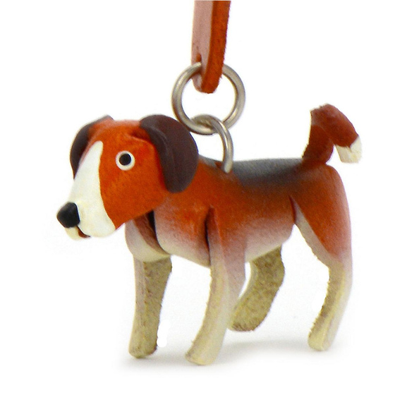 Auf dem Bild zu sehen ist ein Beagle Hund aus Leder als Schlsselanhnger Figur