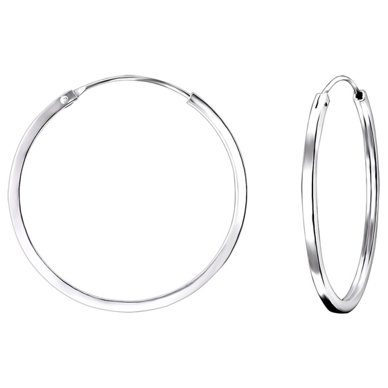 Auf dem Bild zu sehen sind Damen Ohrringe Hoop Creolen aus 925 Sterling Silver echt Silber mit Durchmesser 30mm