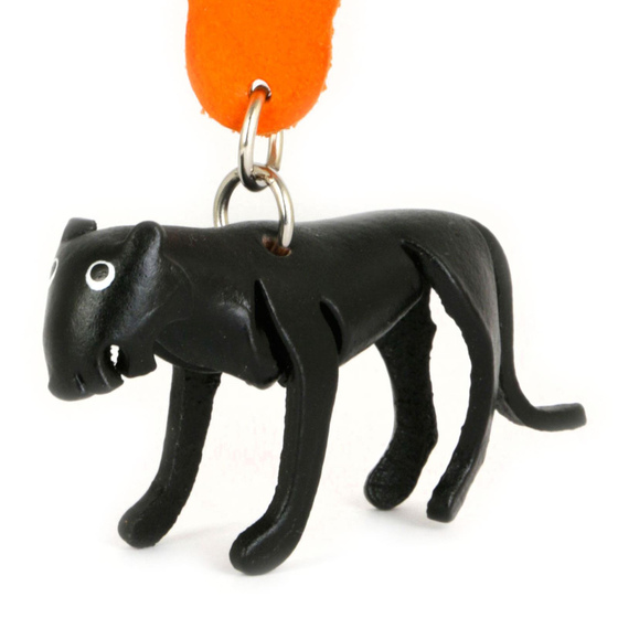 Auf dem Bild zu sehen ist ein Panther aus Leder als Schlsselanhnger Figur