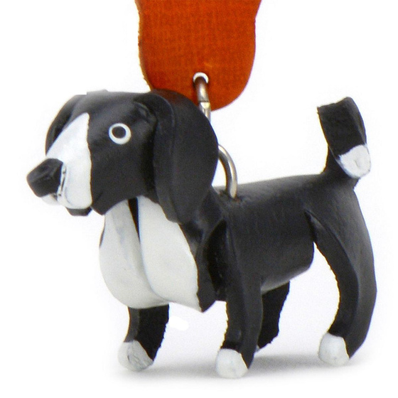 Auf dem Bild zu sehen ist ein Border Collie Hund aus Leder als Schl�sselanh�nger Figur