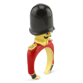Auf dem Bild zu sehen sind Damen Ringe mit Grenadier...