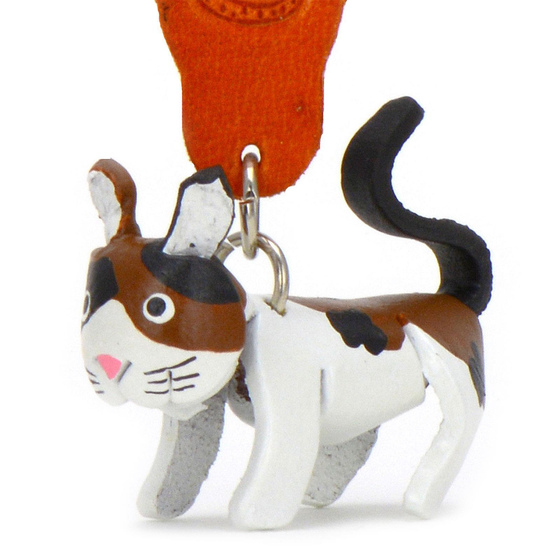 Auf dem Bild zu sehen ist eine Katze aus Leder als Schlsselanhnger Figur