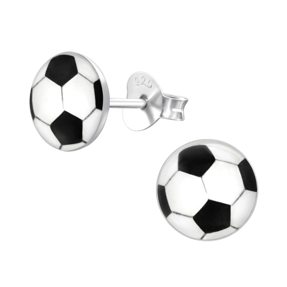 Auf dem Bild zu sehen sind Kinder Ohrringe Fussball Ohrstecker aus 925 Sterling Silver echt Silber