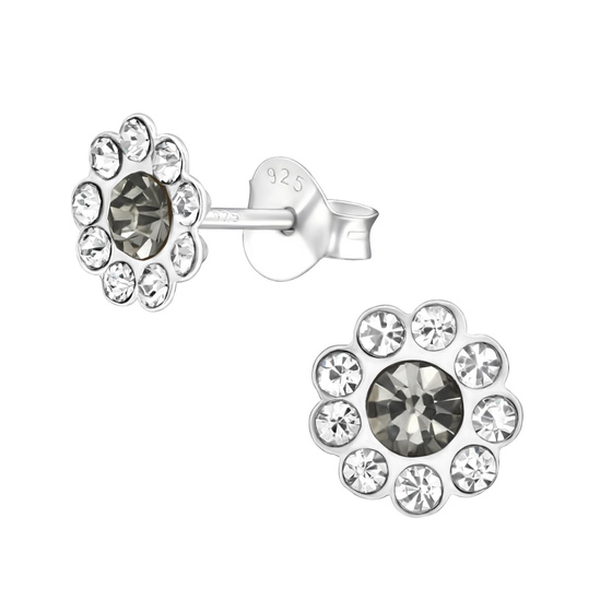 Auf dem Bild zu sehen sind Kinder Ohrringe Blume Ohrstecker aus 925 Sterling Silver echt Silber mit 20 Kristallen